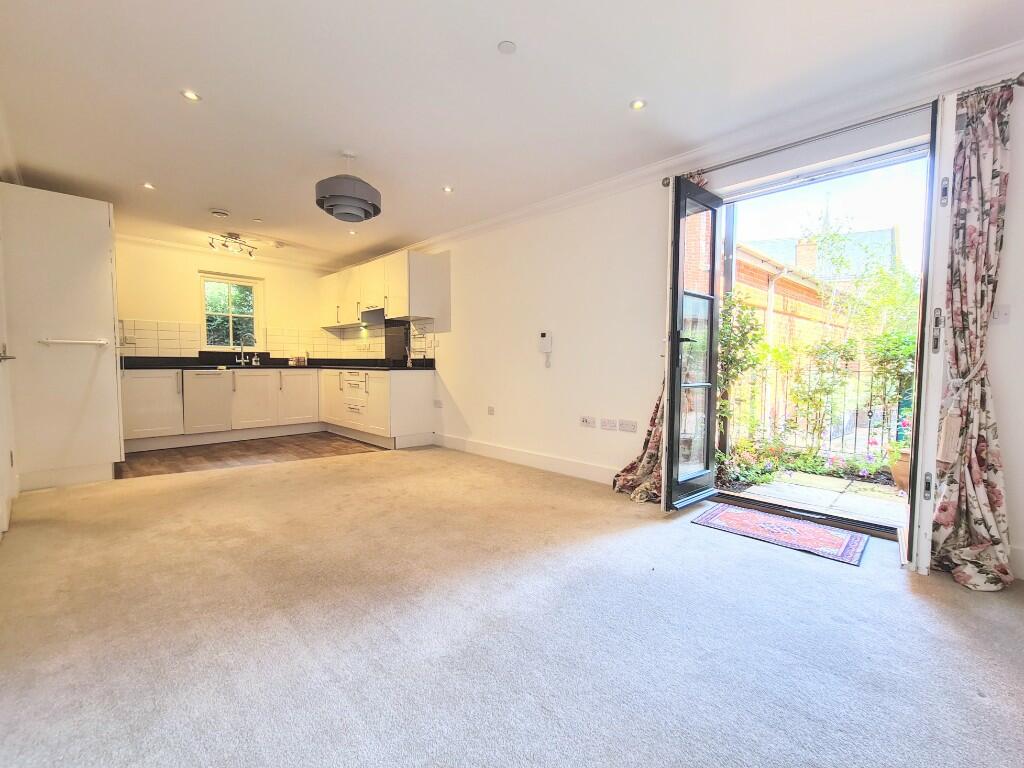 Additional property image - High Street, Christchurch, Dorset, BH23