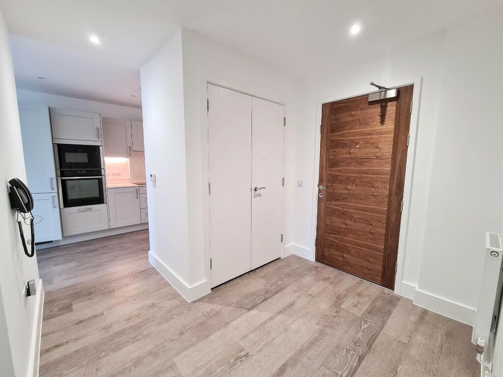 Additional property image - Upper Bristol Road, Bath, Somerset, BA1