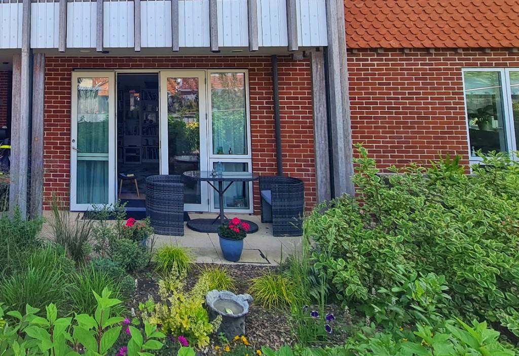 1 bedroom retirement property for sale in 15 Holmwood,The Rise