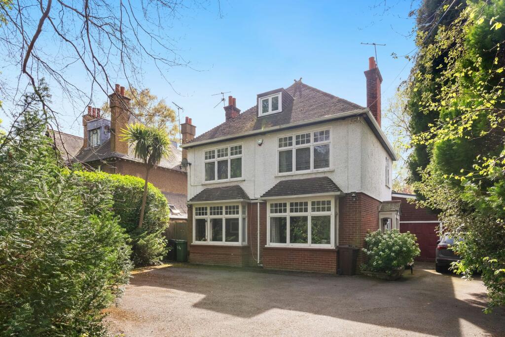 Main image of property: Reigate Road, Epsom, KT17