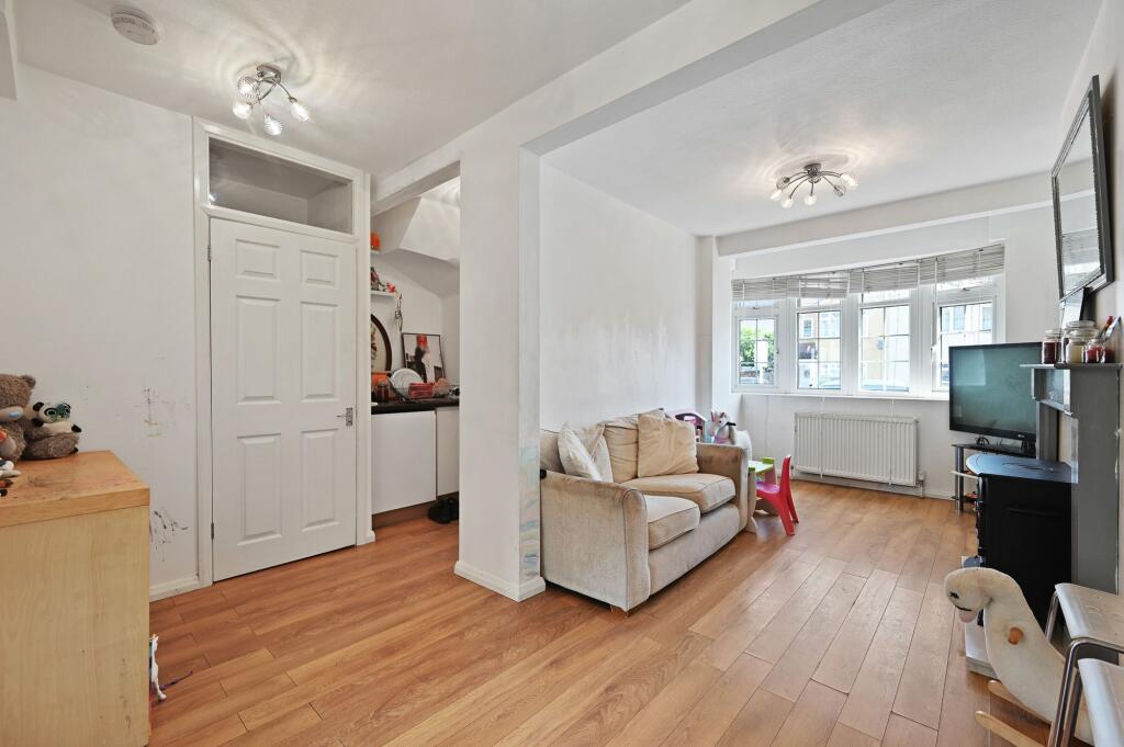 2 bedroom terraced house