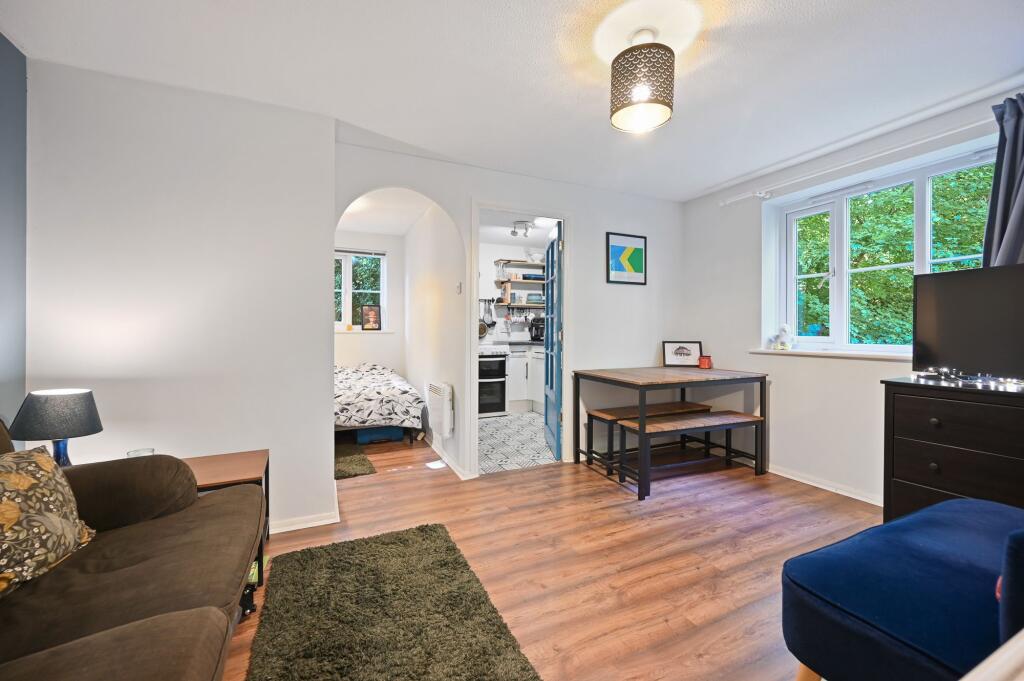 Main image of property: Chipstead Close, Sutton, SM2