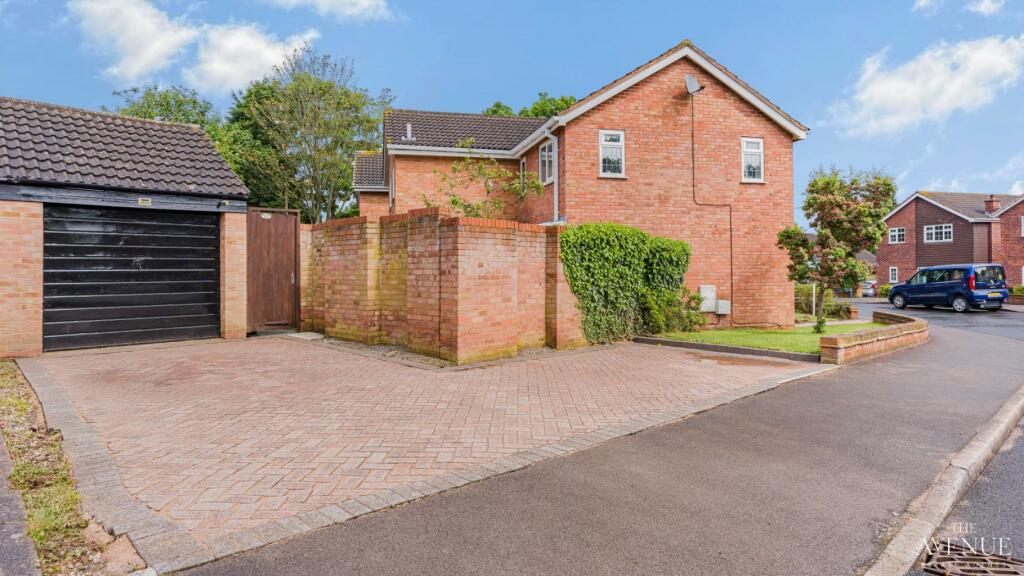 Additional property image - Shooters Hill, Sutton Coldfield, West Midlands, B72