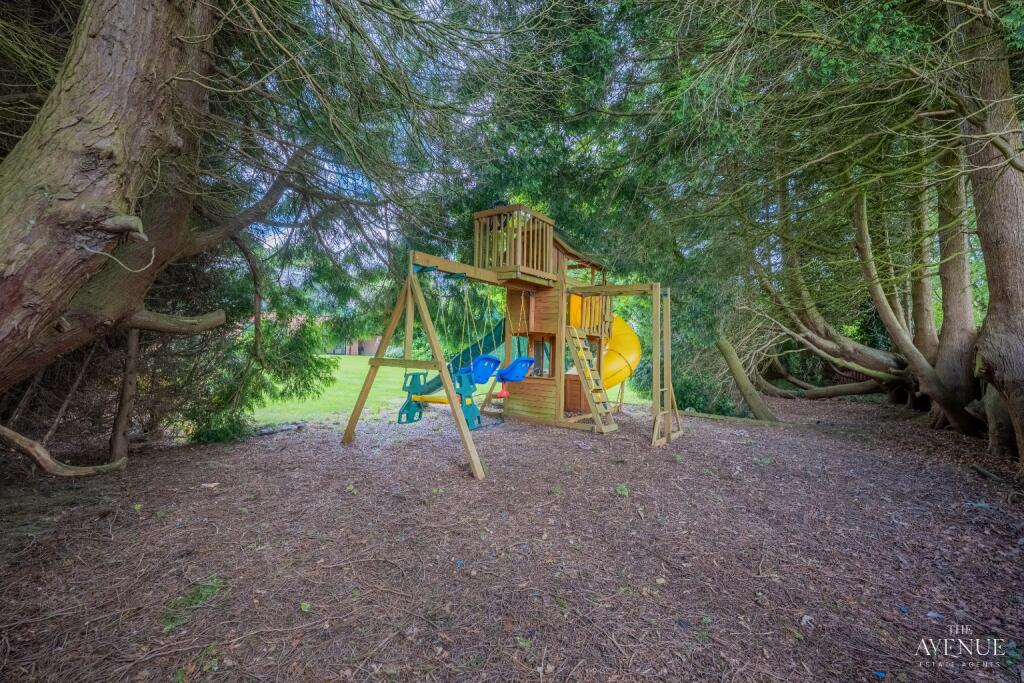 Additional property image - Keepers Road, Sutton Coldfield, Staffordshire, B74