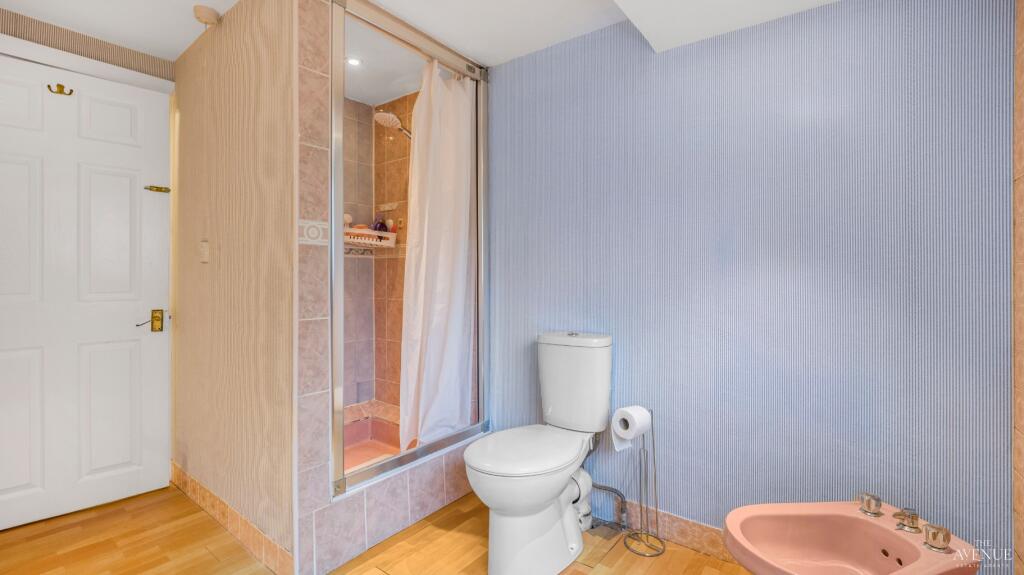 Additional property image - Wyndley Lane, Sutton Coldfield, West Midlands, B73