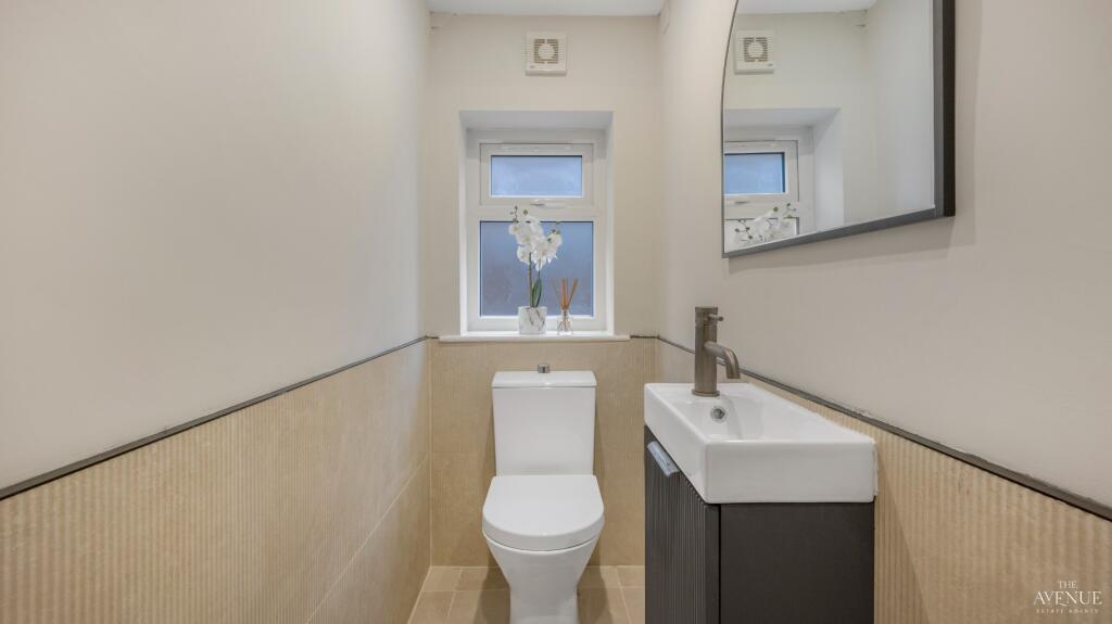 Additional property image - Sutton Coldfield, West Midlands, B73