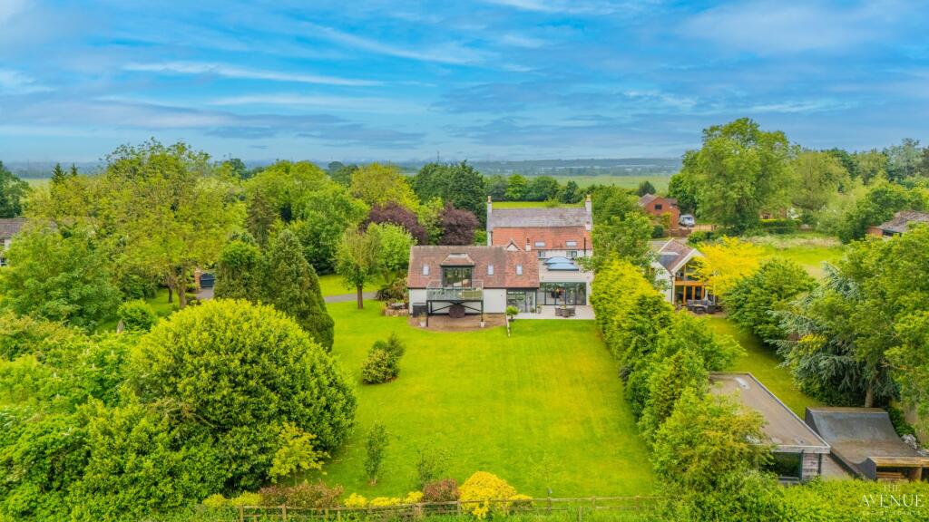 Additional property image - Stoneyfields, Bulls Lane, Sutton Coldfield, B76 9QN