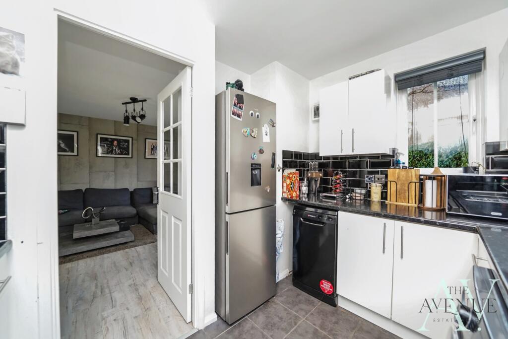 Additional property image - Stanstrete Field, Great Notley, Braintree, Essex, CM77