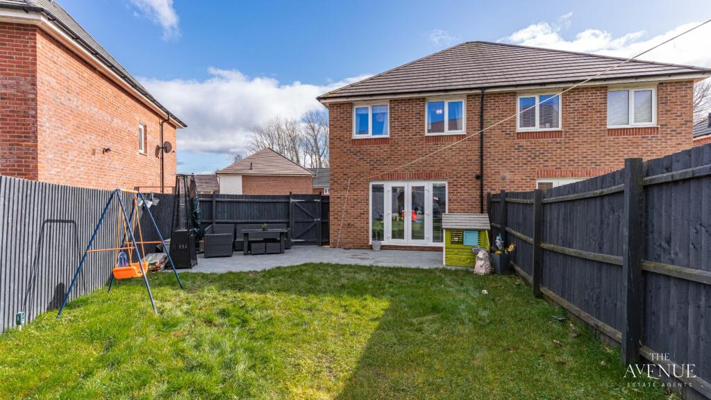 Additional property image - Cheddleton Close, Amington, Tamworth, Staffordshire, B77