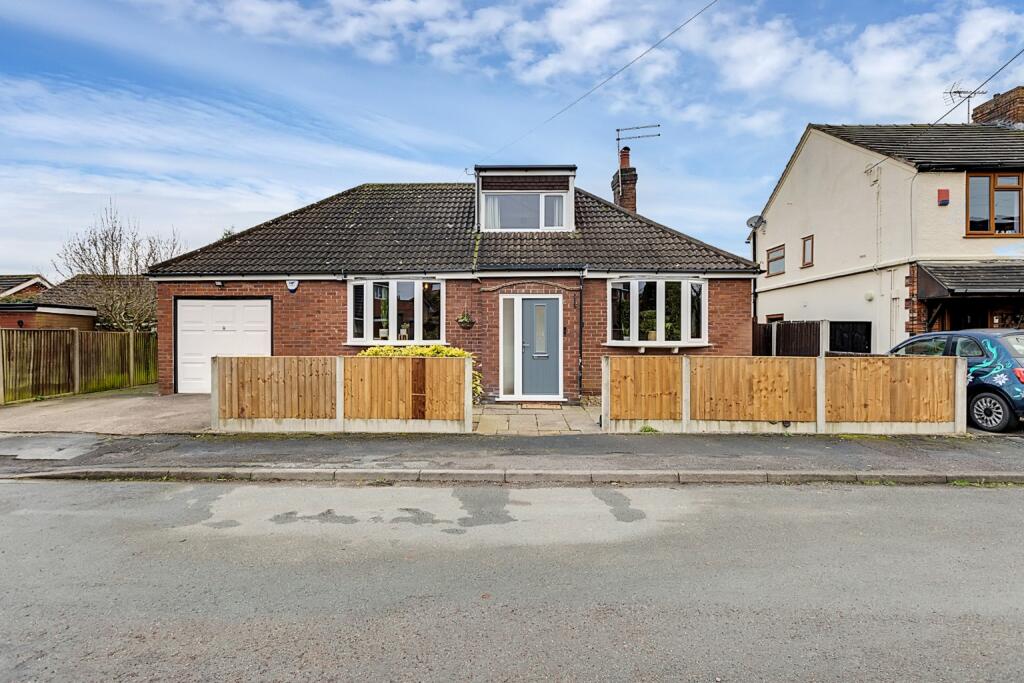 Main image of property: Victoria Avenue, Crewe, CW1 5PF