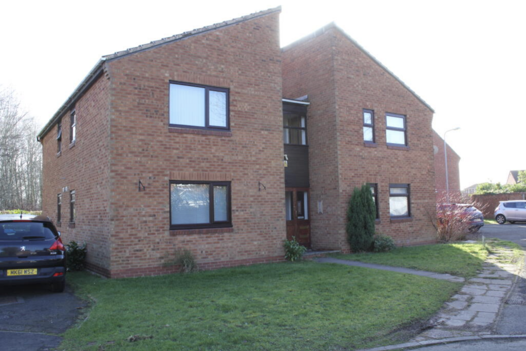 Main image of property: 11 Elgin Court, Perton, Wolverhampton, West Midlands, WV6 7XT