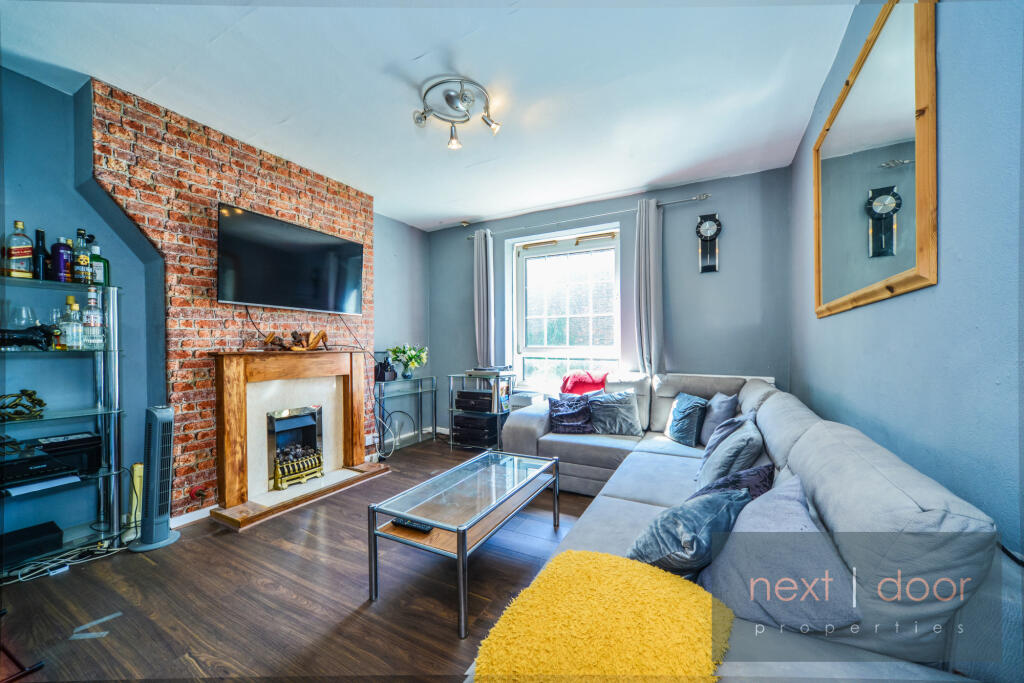 Main image of property: Peckham Road, Southwark, SE5