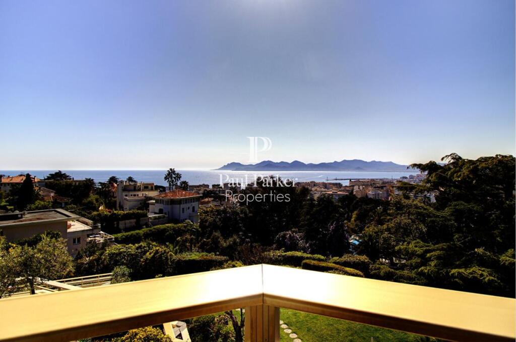 Main image of property: Provence-Alpes-Cote d'Azur, Alpes-Maritimes, Cannes