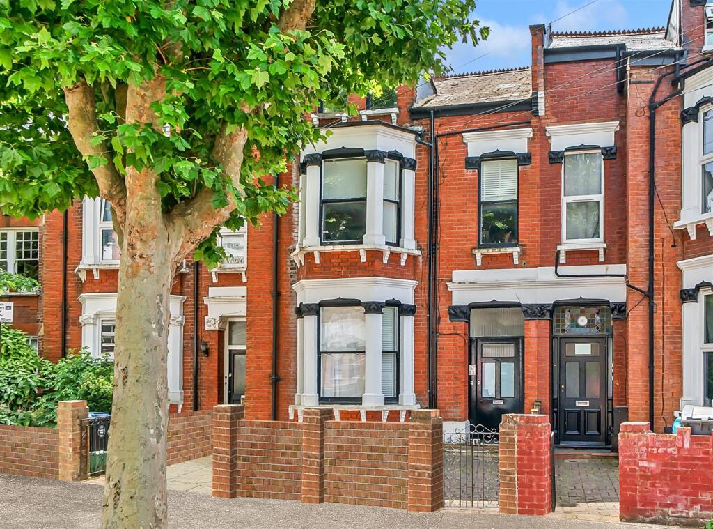 Main image of property: St. Pauls Avenue, London NW2