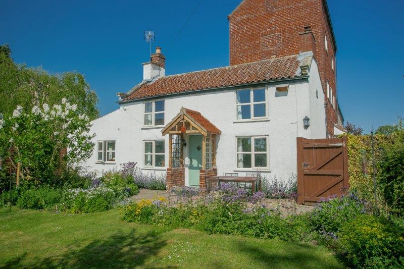 Main image of property: Marton, Sinnington,York, YO62 6RQ