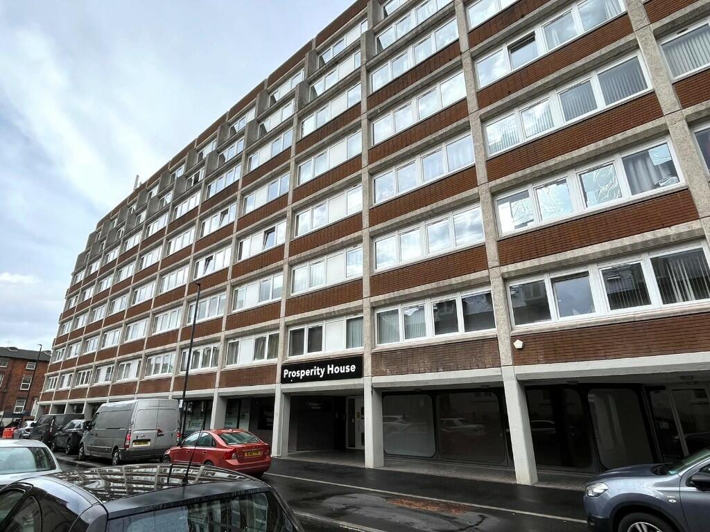 2 bedroom flat for sale in Gower Street, Derby, Derbyshire, DE1