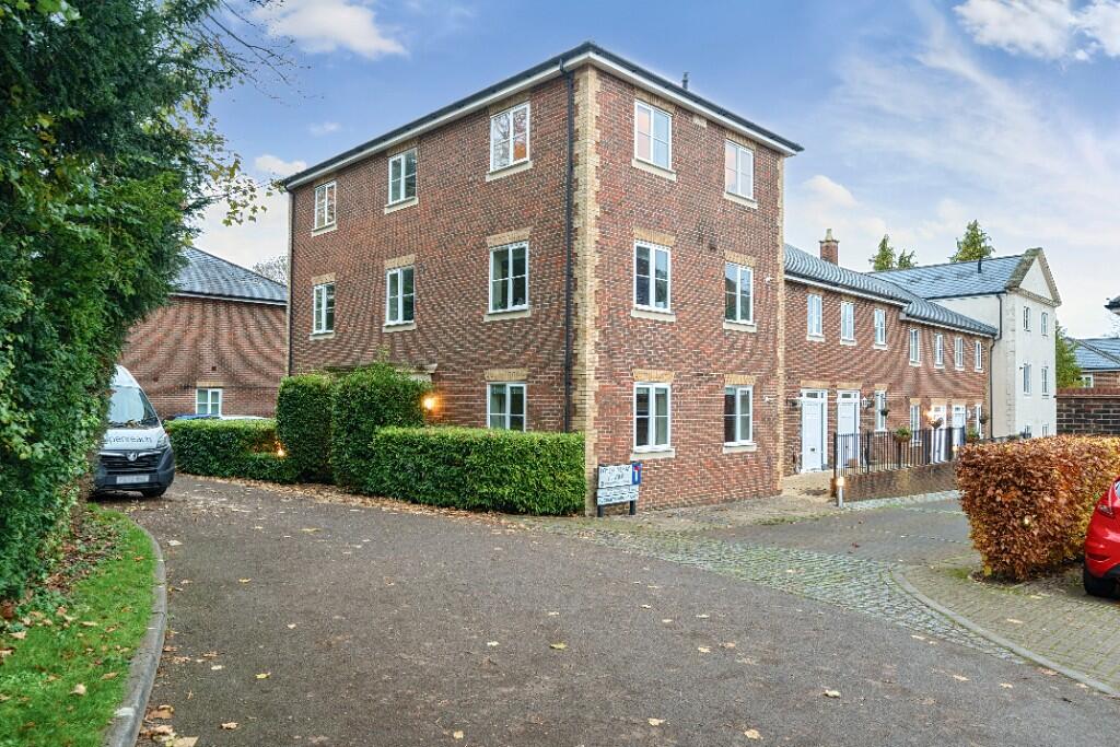 Main image of property: Malmesbury Gardens, Winchester, Hampshire, SO22