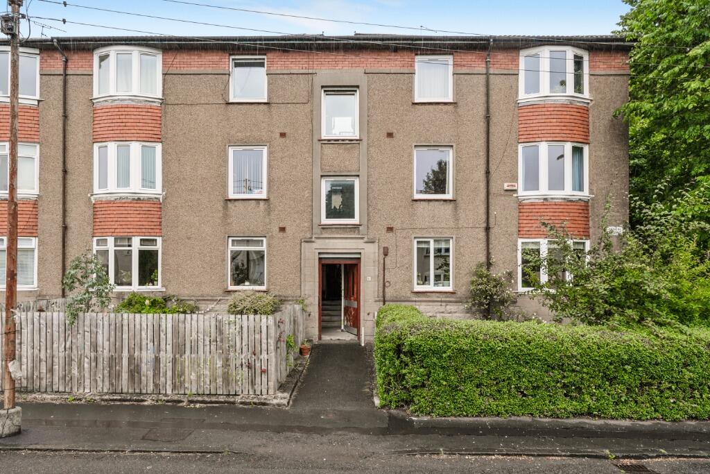 Main image of property: 1/2, 6, Kendal Avenue, Kelvindale, G12 0DL