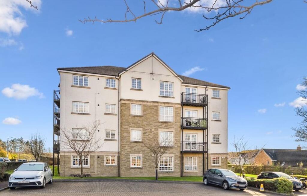 Main image of property: 81 Knightswood Road, Knightswood, G13