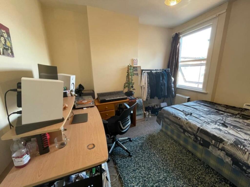 Additional property image - Gloucester Road , Bishopston, Bristol