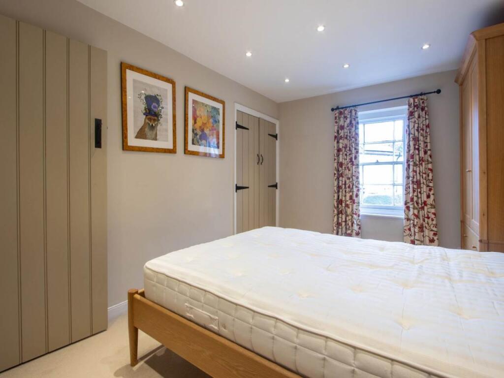 Additional property image - Trym Road, Westbury On Trym, Bristol