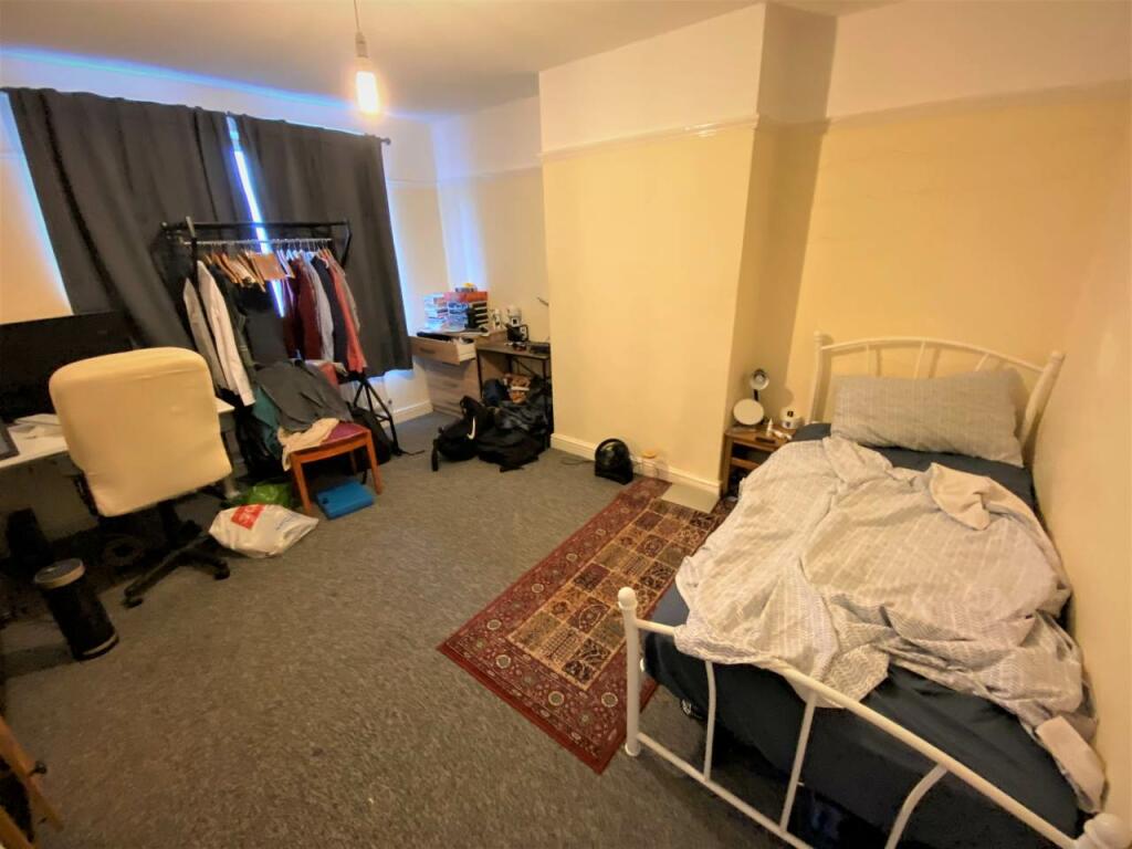 Additional property image - Wellington Hill West, Henleaze, Bristol