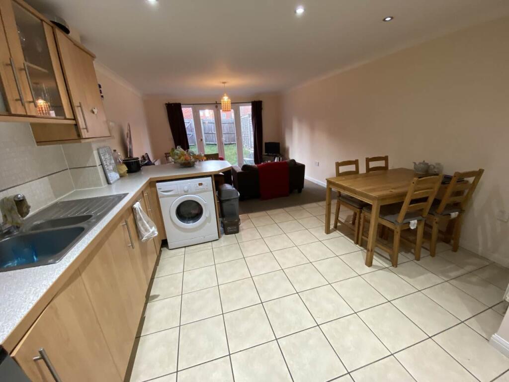 Additional property image - Amis Walk, Horfield, Bristol