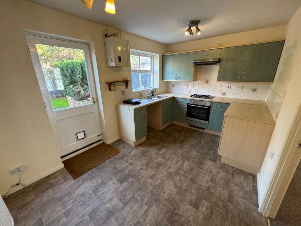 Additional property image - Evans Close, St Annes Park, Bristol