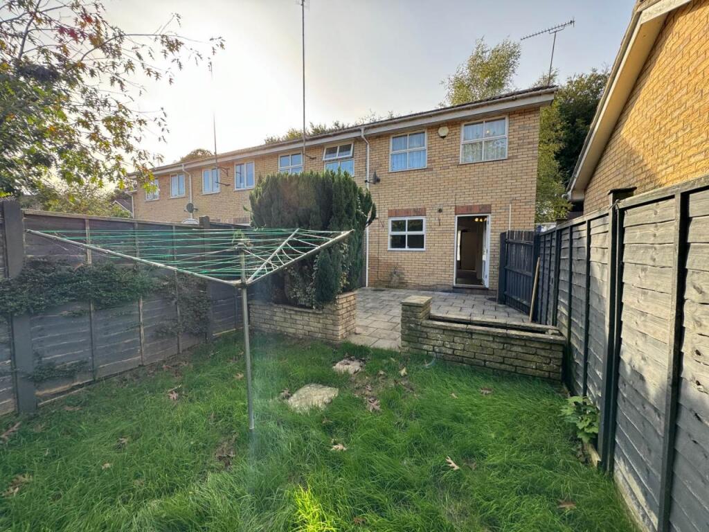 Additional property image - Evans Close, St Annes Park, Bristol
