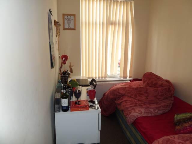 Additional property image - Eden Grove, Horfield, Bristol