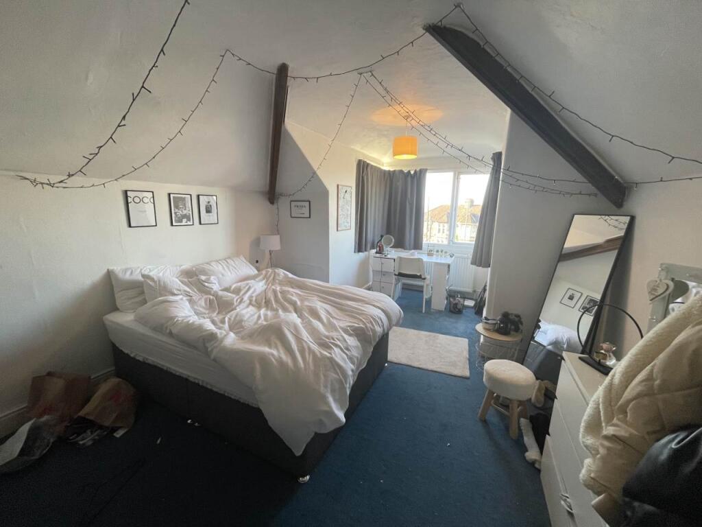Additional property image - Pine Grove, Filton, Bristol