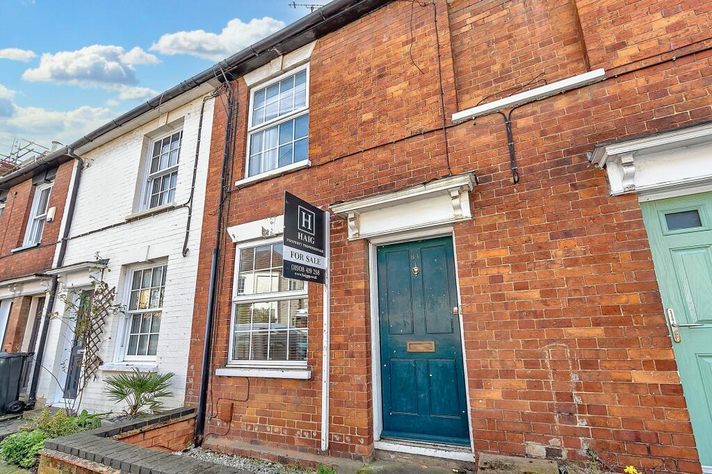 1 bedroom terraced house for sale in Wolverton Road, Stony Stratford, MK11
