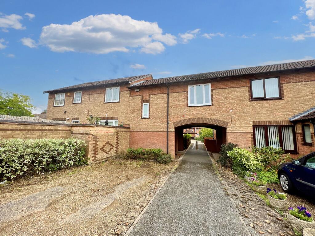 Main image of property: Hexham Gardens, Bletchley, MK3