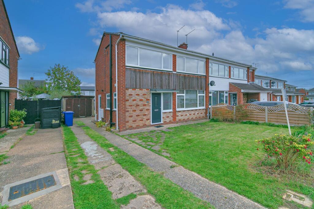 Main image of property: High View, Deanshanger, MK19