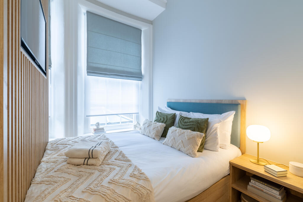 Main image of property: Draycott Avenue, London, SW3