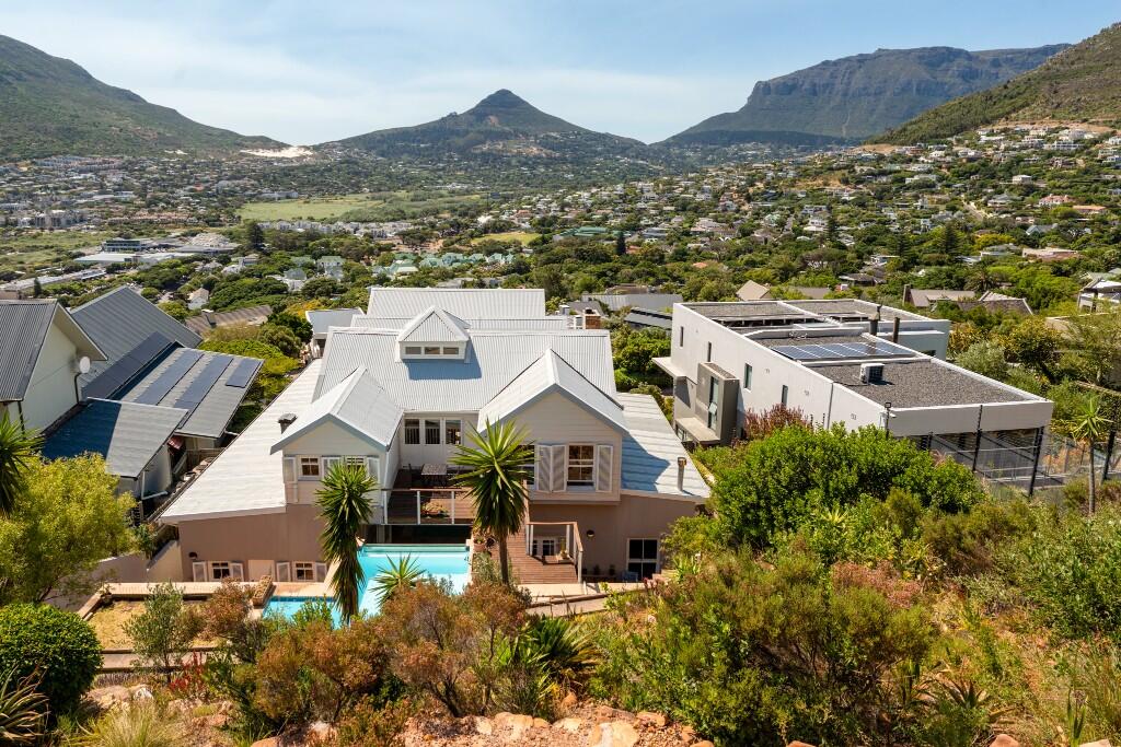 Main image of property: Hout Bay, Western Cape