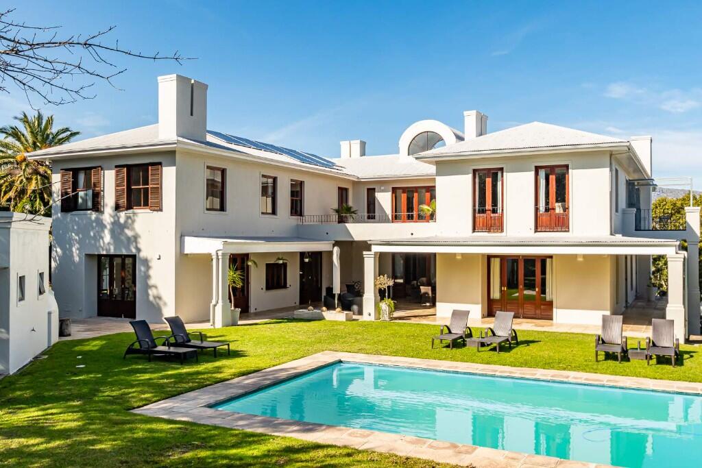 Main image of property: Constantia, Cape Town, Western Cape