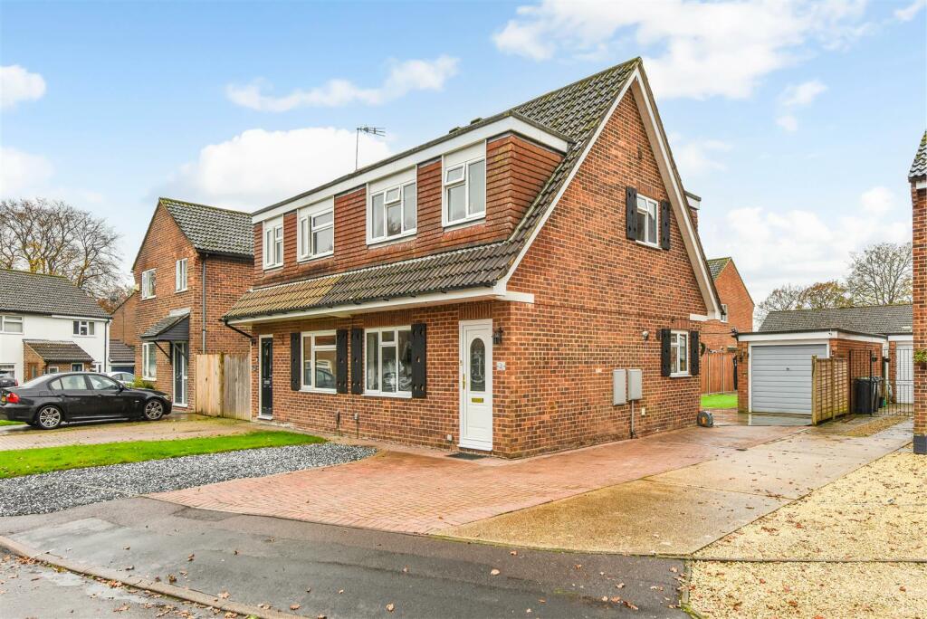 Main image of property: Fabian Close, Waterlooville