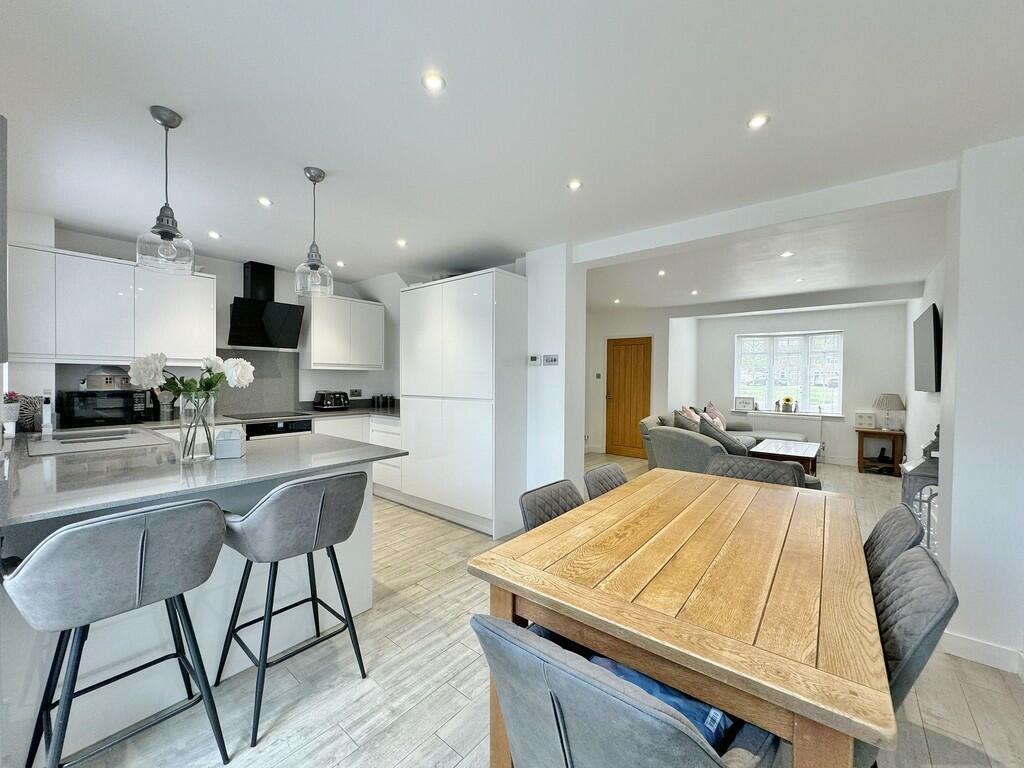 3 bedroom terraced house for sale in Templemere, Fareham, PO14