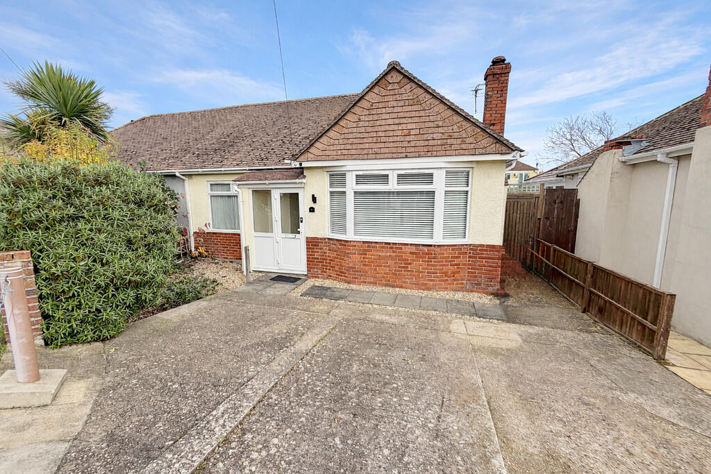Main image of property: Midfield Close, Fareham
