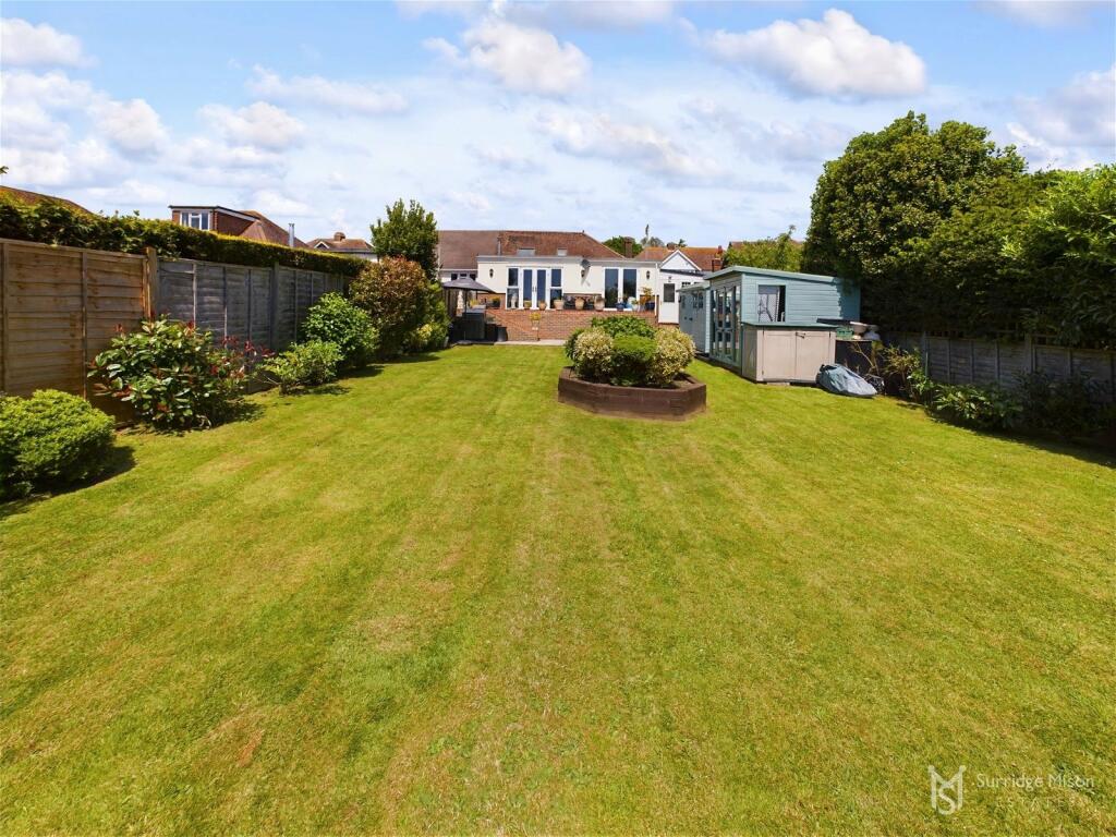 3 bedroom semidetached bungalow for sale in Pevensey Park Road