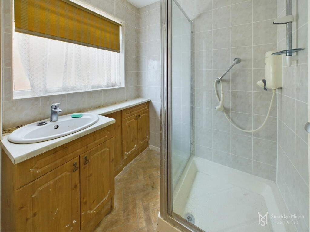 Additional property image - Waverley Gardens, Pevensey Bay, East Sussex, BN24