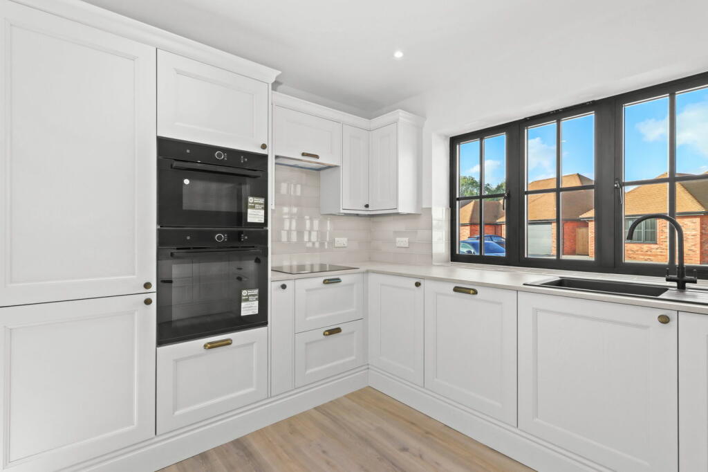 Additional property image - Kestrels View, Lower Horsebridge, Hailsham, East Sussex, BN27