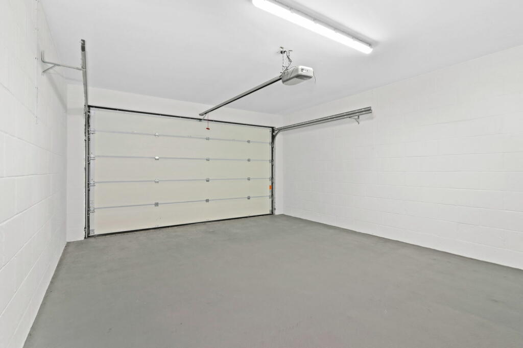 Additional property image - Kestrels View, Lower Horsebridge, Hailsham, East Sussex, BN27