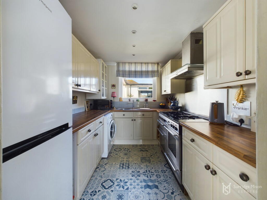 Additional property image - Timberlaine Road, Pevensey Bay, East Sussex, BN24
