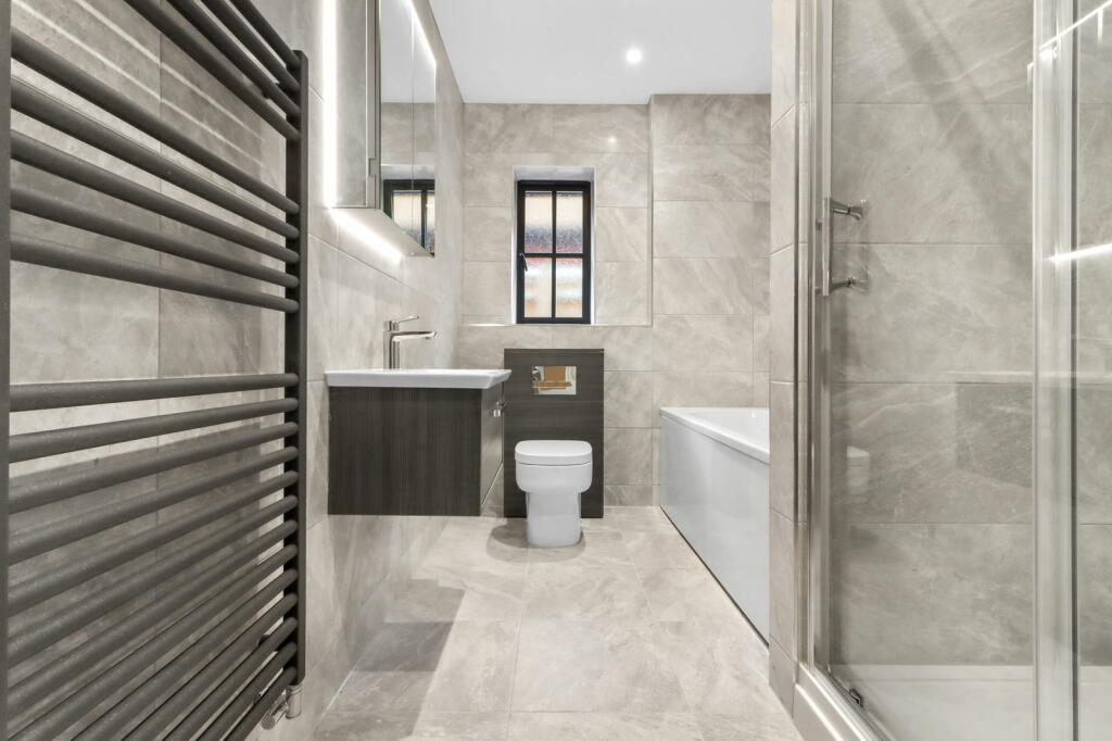 Additional property image - Kestrels View, Lower Horsebridge, Hailsham, East Sussex, BN27