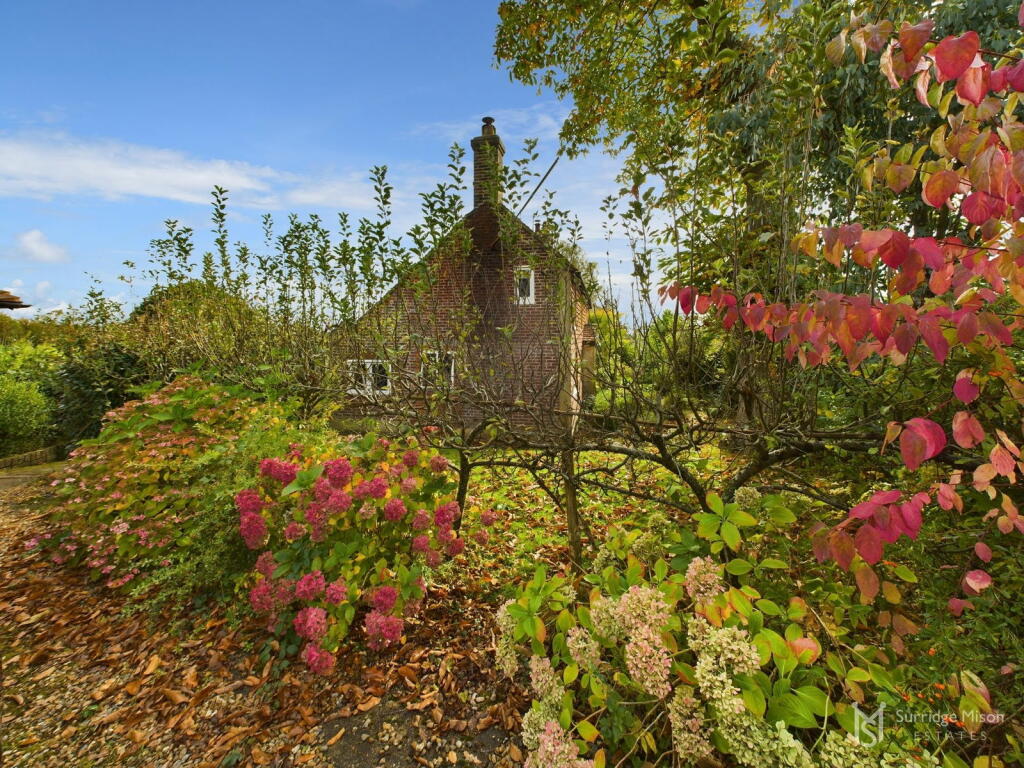 Additional property image - Vicarage Lane, Hellingly, Hailsham, East Sussex, BN27