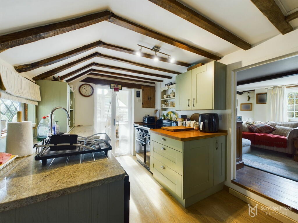 Additional property image - Vicarage Lane, Hellingly, Hailsham, East Sussex, BN27