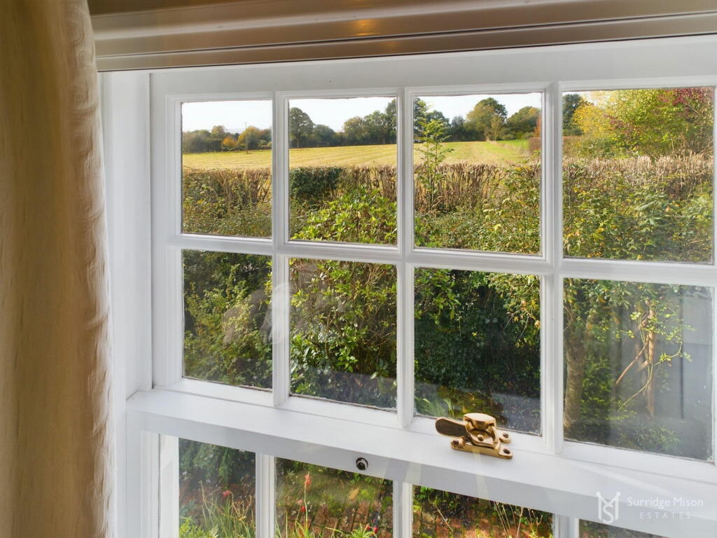 Additional property image - Vicarage Lane, Hellingly, Hailsham, East Sussex, BN27