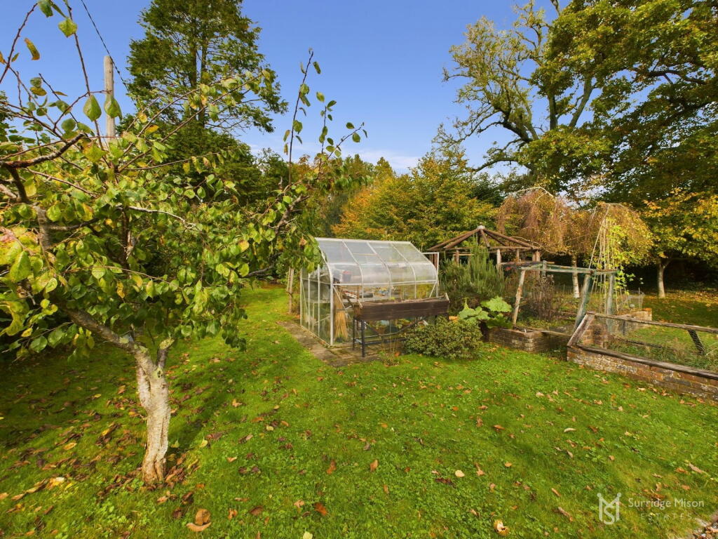 Additional property image - Vicarage Lane, Hellingly, Hailsham, East Sussex, BN27